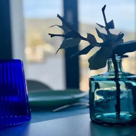 Taliaka 4* ليباري