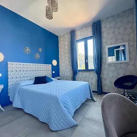 Taliaka ليباري