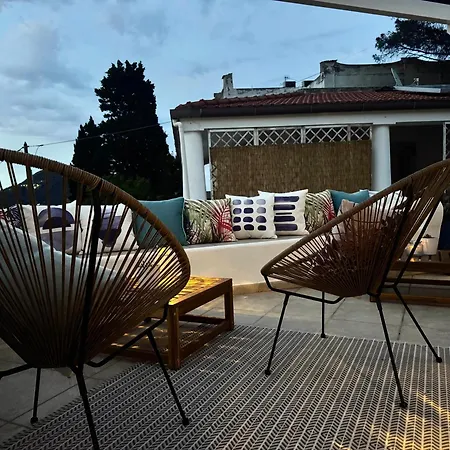 Bed & Breakfast Taliaka 4*