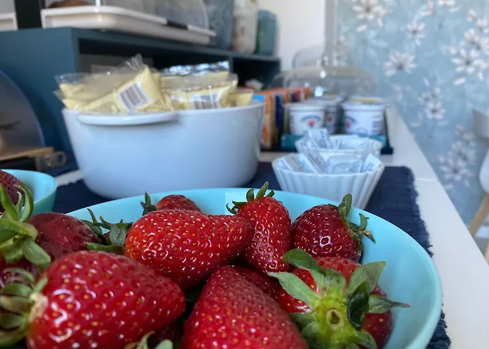 Oda ve Kahvaltı Taliaka