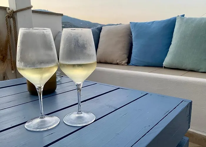 Taliaka Nocleg ze śniadaniem 4*