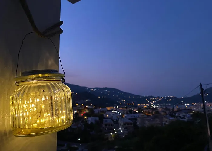 Oda ve Kahvaltı Taliaka 4*